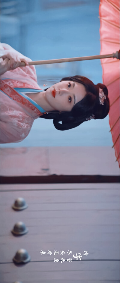 《折腰》✖️郑楚玉✖️孔雪儿
壁纸9p
原截wb唯物雨