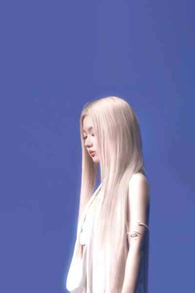 单依纯_