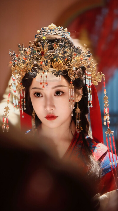 明眸 李知安 姜贞羽