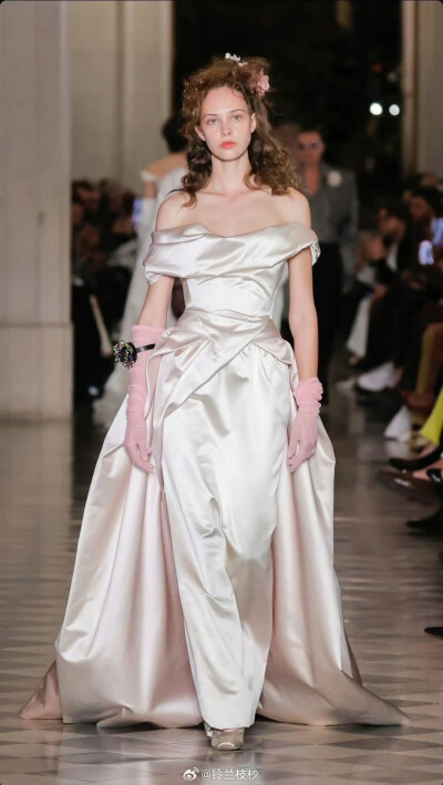 Vivienne Westwood 2026婚纱秀