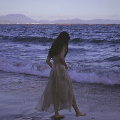 ᵀʰᵃⁿᵏ ʸᵒᵘ ᶠᵒʳ ᶠⁱⁿᵈⁱⁿᵍ ᵐᵉ ⁱⁿ ᵗʰᵉ ᶜᵒʳⁿᵉʳᵒᶠ ᵗʰᵉ ʷᵒʳˡᵈ.
谢谢你 在世界的角落 找到我。
头像背景套图
