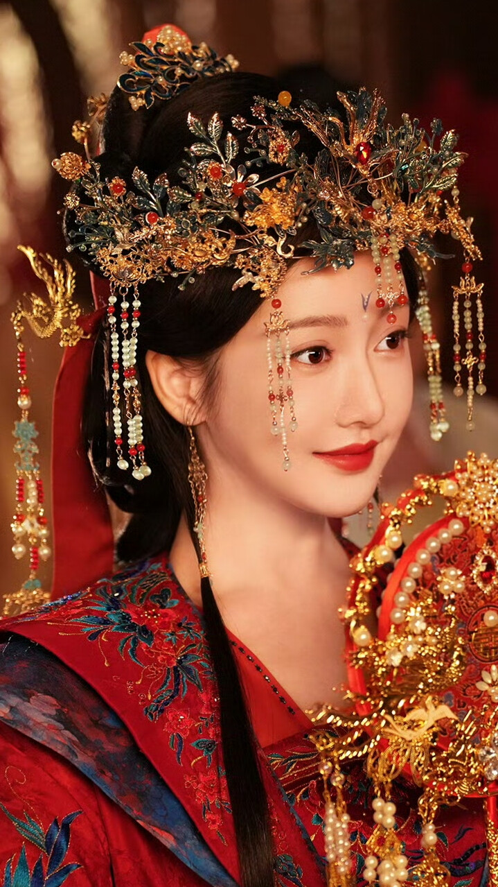 明眸 李知安 姜贞羽