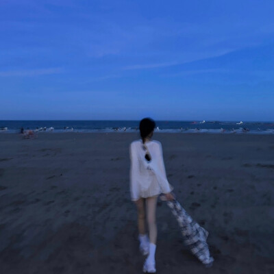 女生头像
