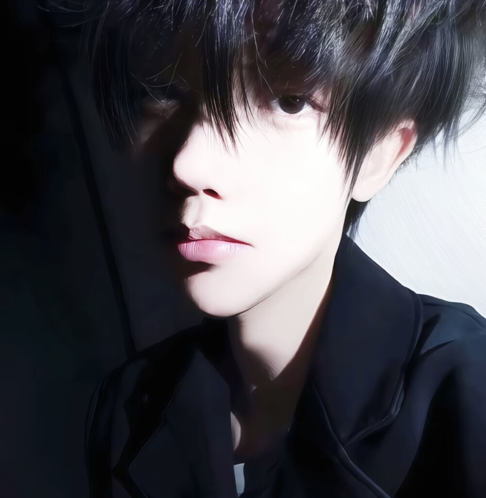 权威男头 拿图点赞关注