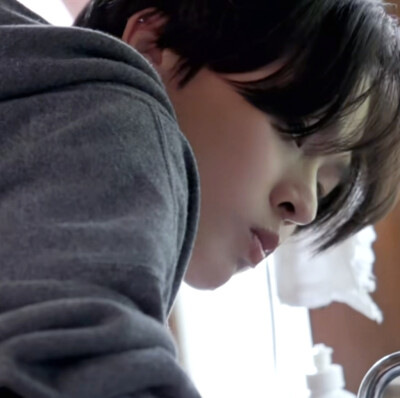 总想要透过你眼睛