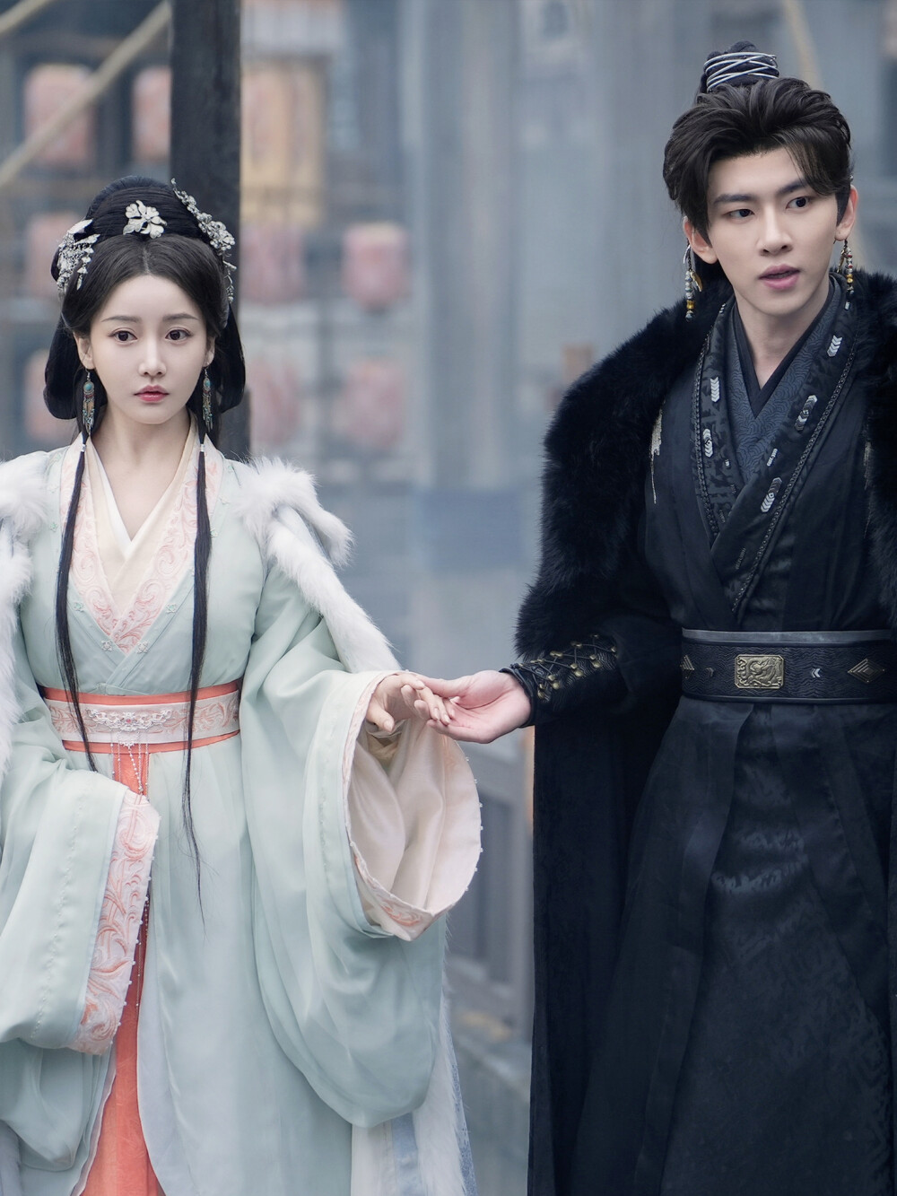 明眸 李知安×朱怀瑾