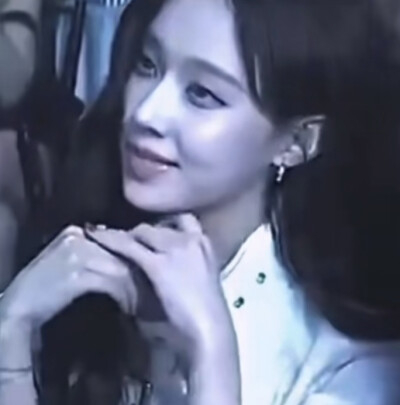 其实这个视频糊的我心酸了