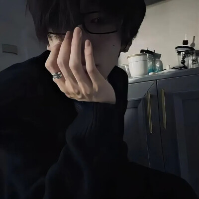 男