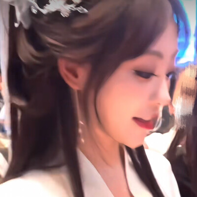 祝绪丹水仙