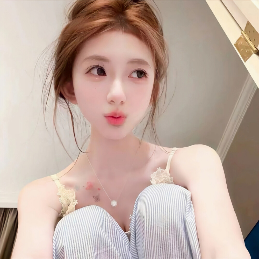 女头