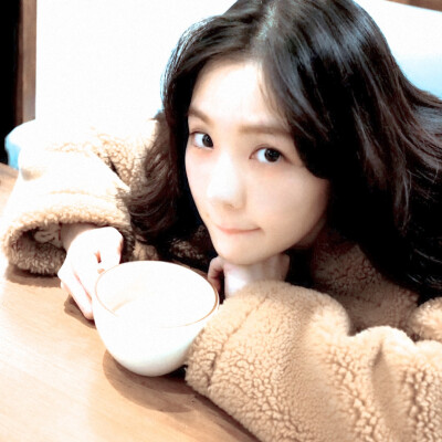 ·约会‖裴珠泫
﹥你来了吗