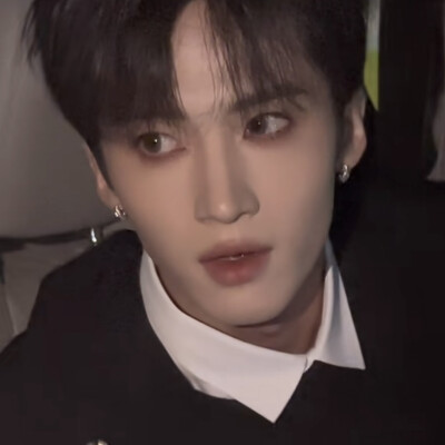 男鬼
