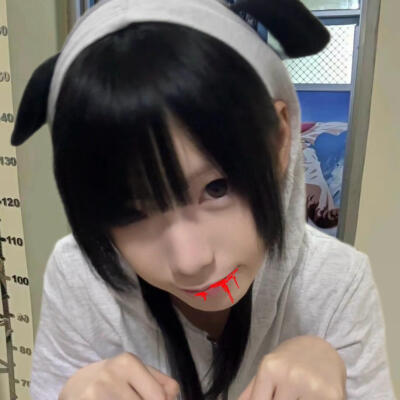 ✰