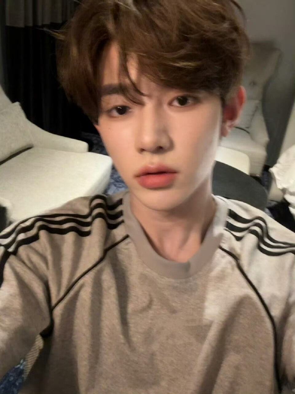 ZEROBASEONE ZB1 章昊