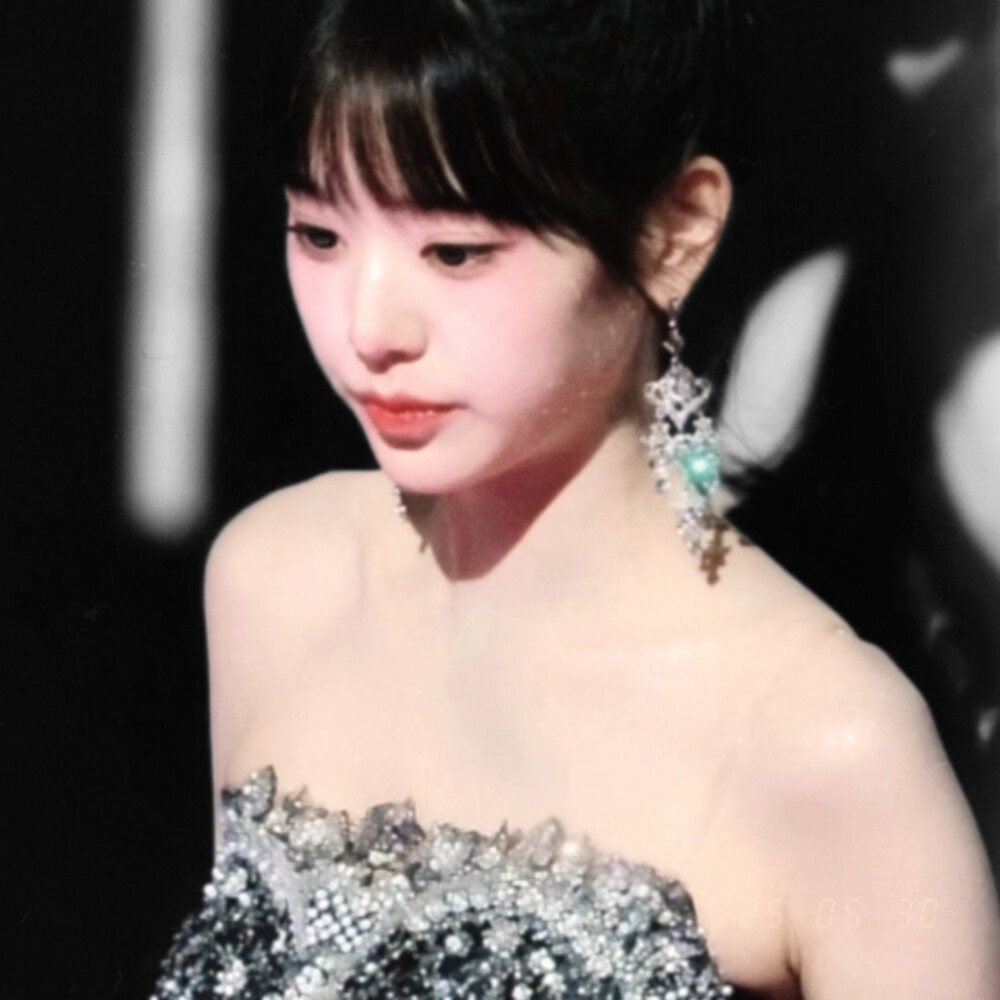 硝烟之下的万千世界