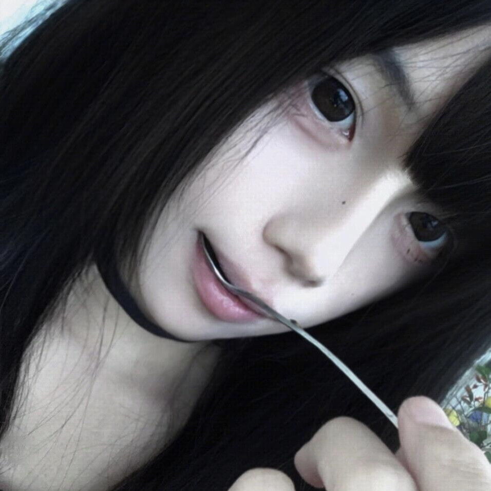 ✰