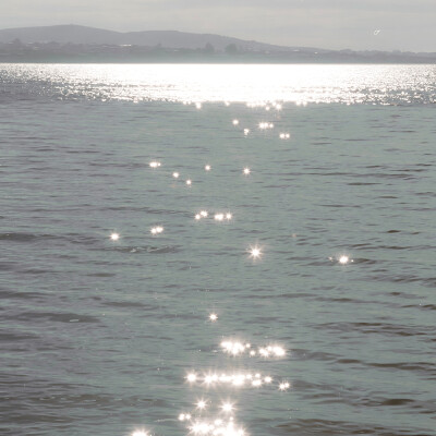 Elegance: silent, but blinding.