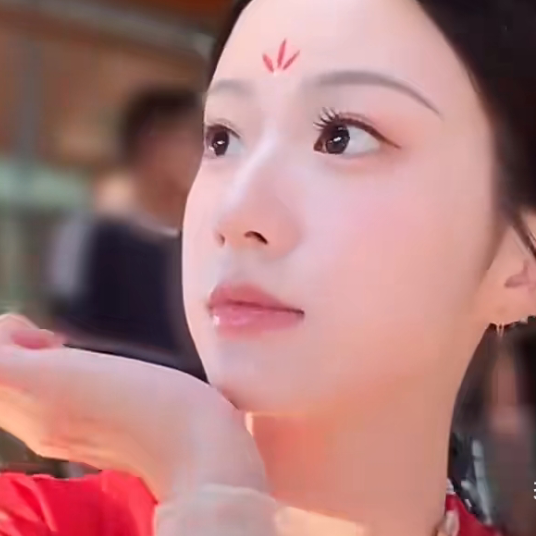 妈妈好美（星星眼）