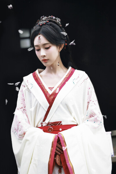 百花杀 沈汐和