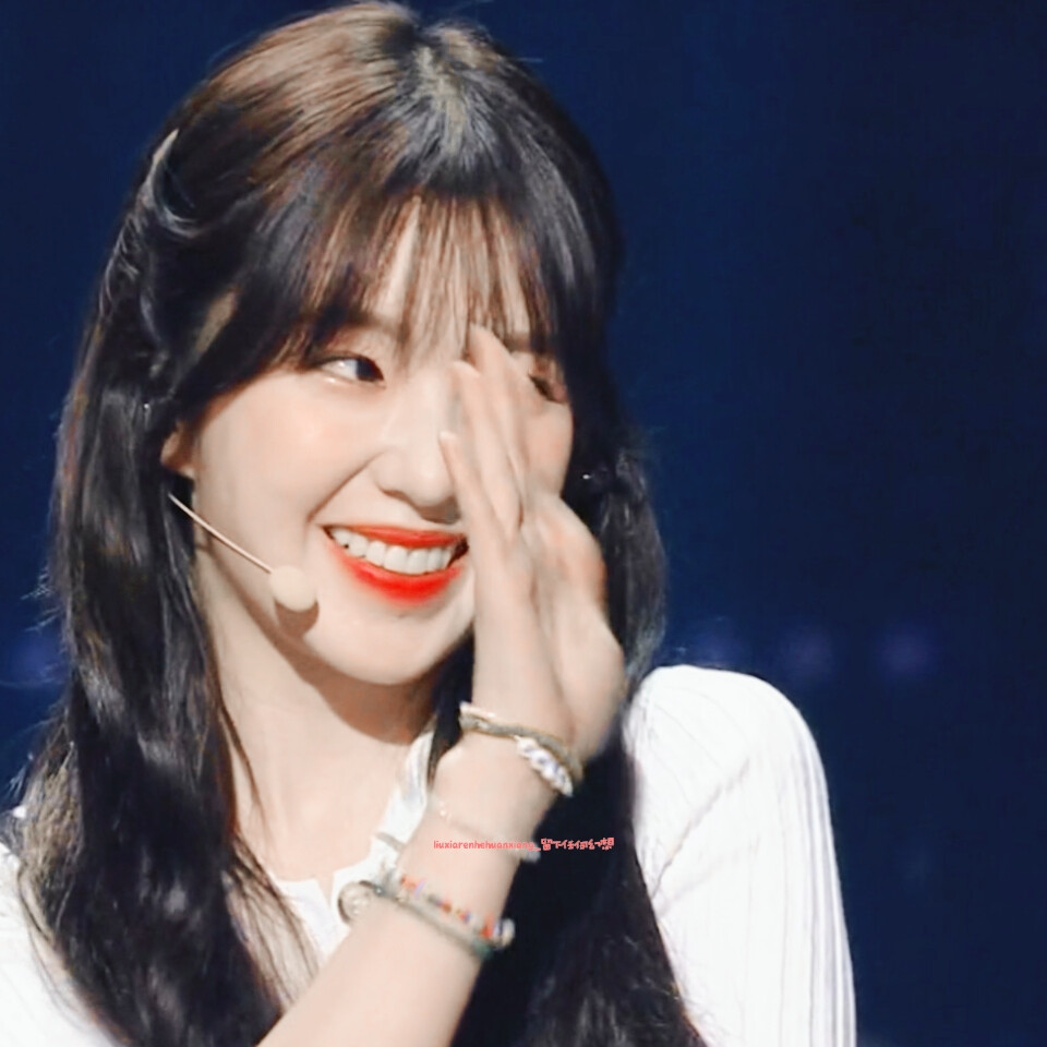 裴珠泫自修图
原截早就偏航了
拿图吱声 禁刀图