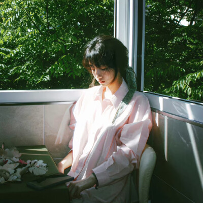女头