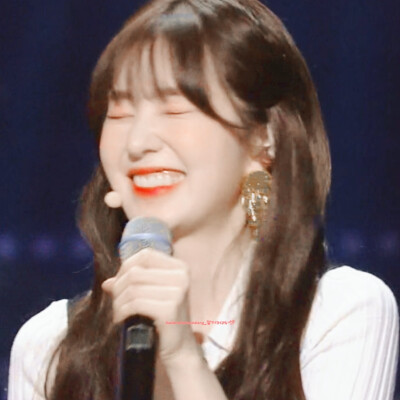 裴珠泫自修图
原截早就偏航了
拿图吱声 禁刀图