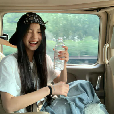 女头