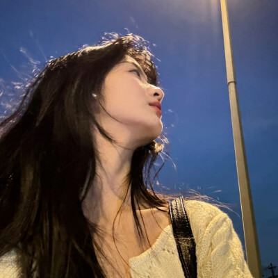 女生头像
