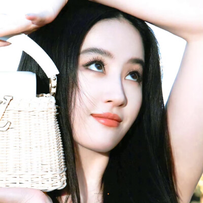 刘亦菲