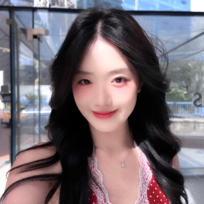 胡馨尹