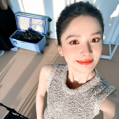 张婧仪