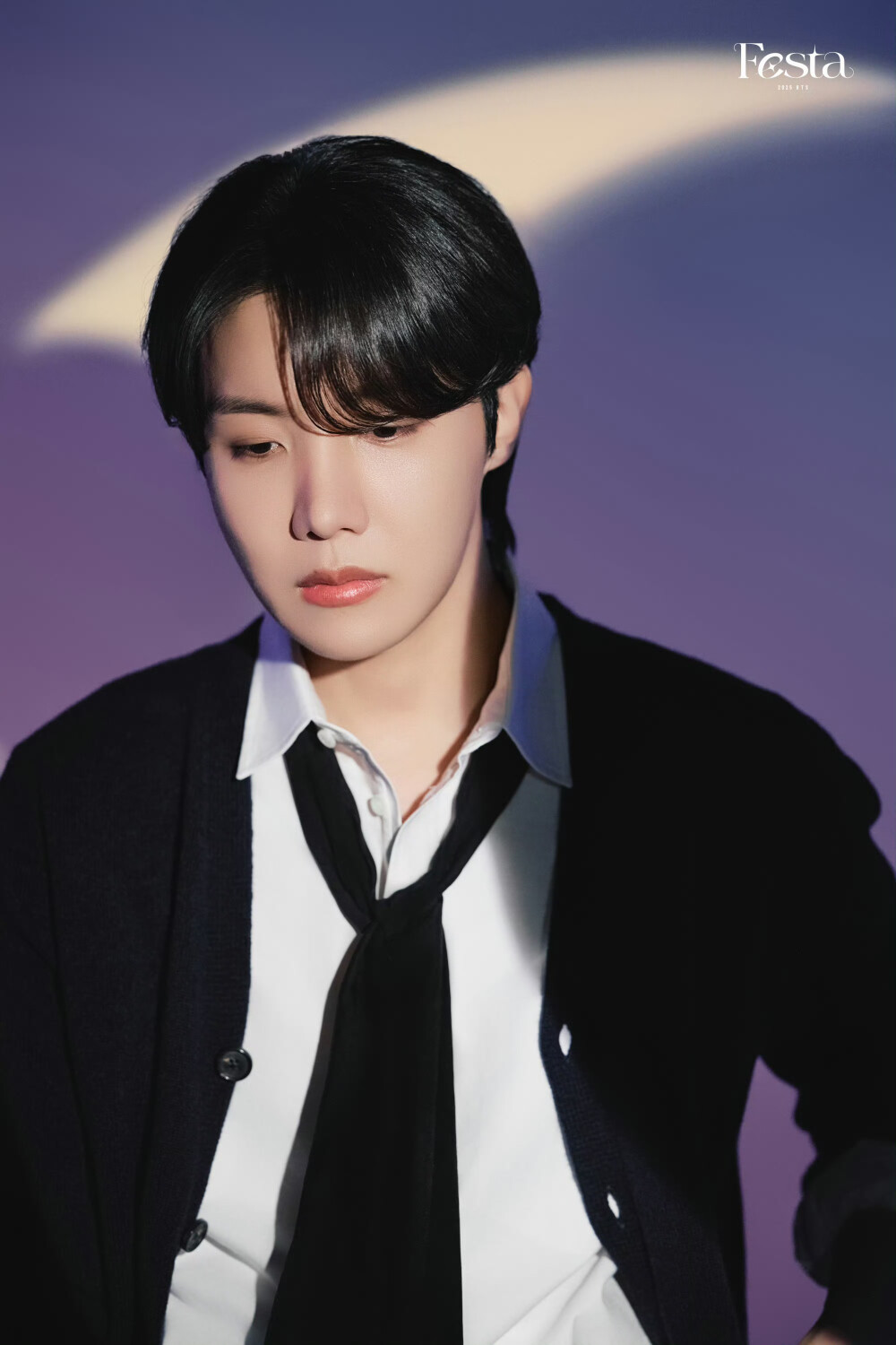 防弹少年团官博更新 【250601 】
HOSEOKJIN Photo (Concept Switch ver.) #2025BTSFESTA
#BTS12thAnniversary
#郑号锡