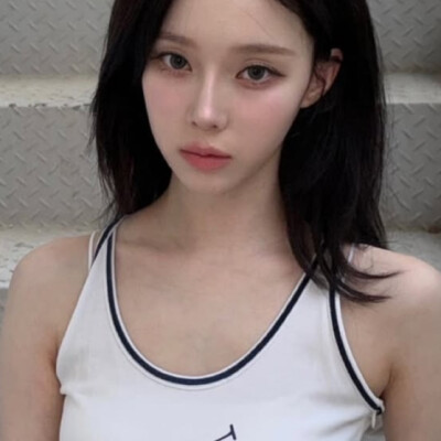 旼炡