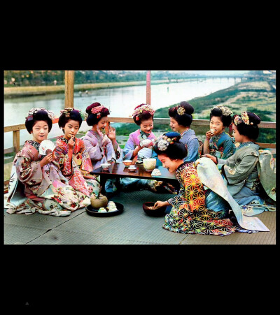 百年前的艺妓