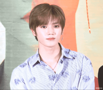 李泰容