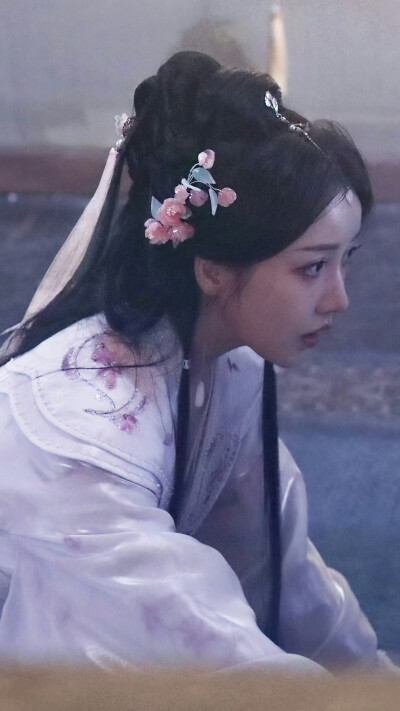 明眸 李知安 姜贞羽