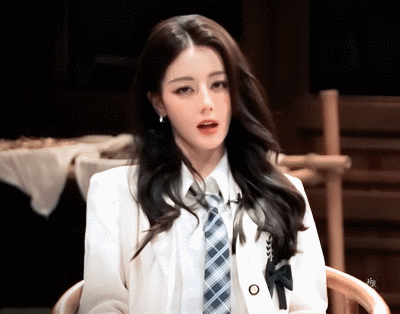 迪丽热巴动图 表情包