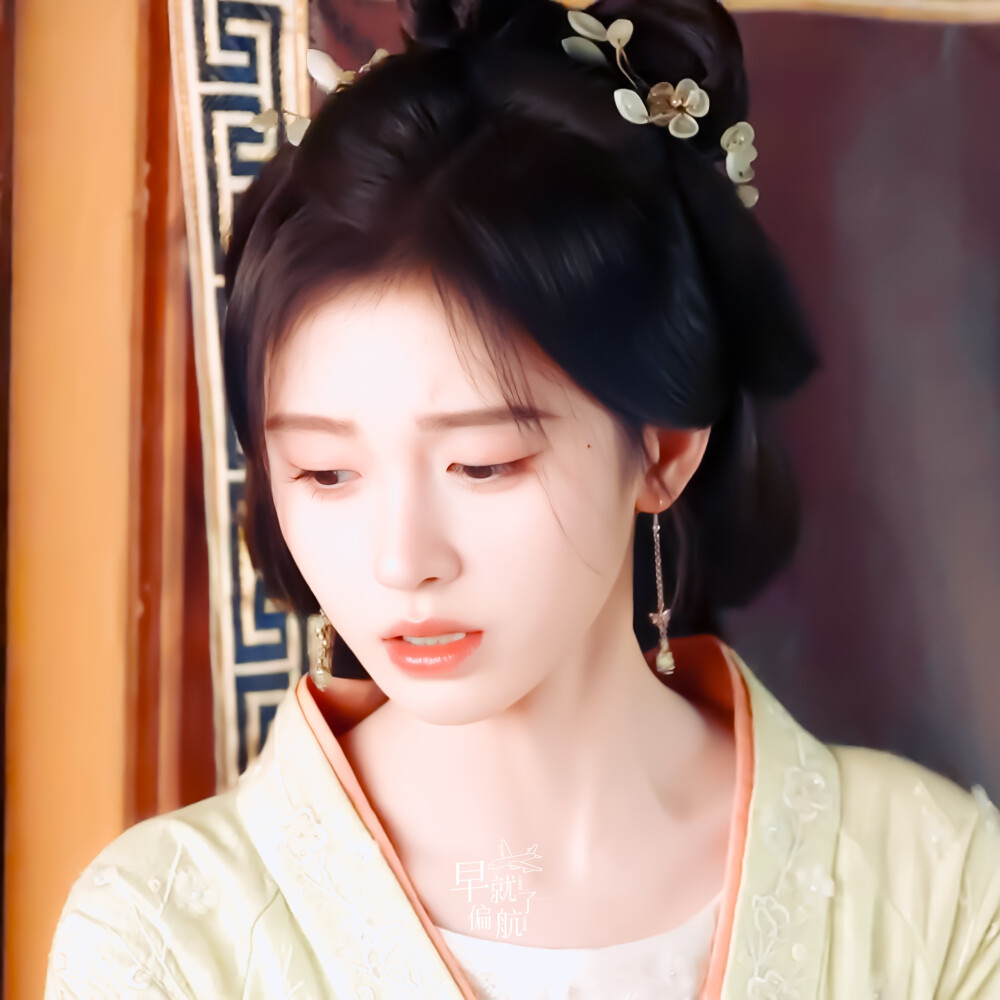 鞠婧祎