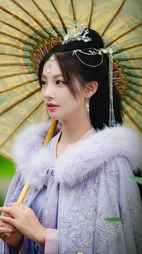 云赫谣