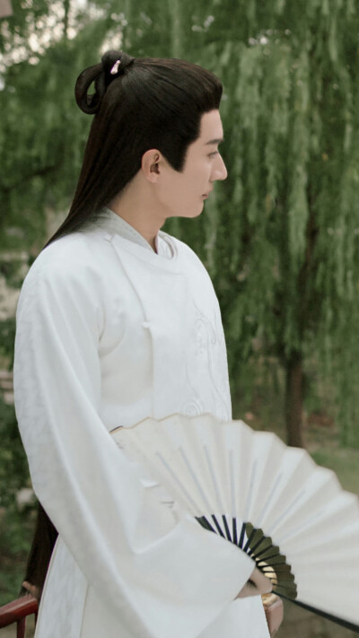 落花时节又逢君