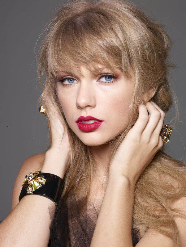 Taylor swift 图源微博 小红书