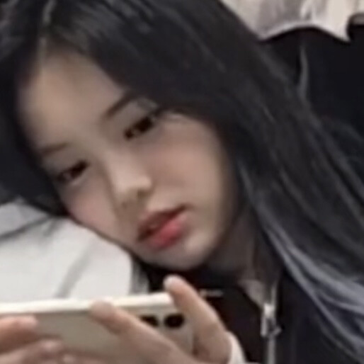 你你你是不是知道自己特别萌⁄(⁄ ⁄ ⁄ω⁄ ⁄ ⁄)⁄