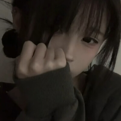 我爱你眼角总留有余温