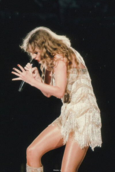 Taylor swift 图源微博 小红书