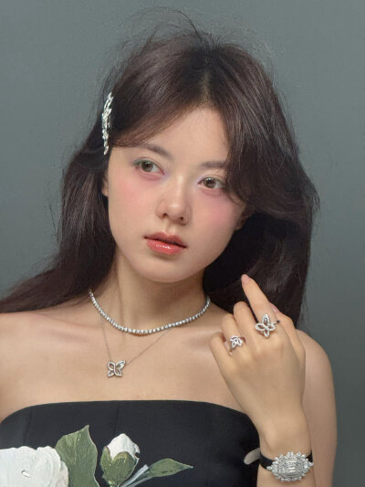 赵今麦