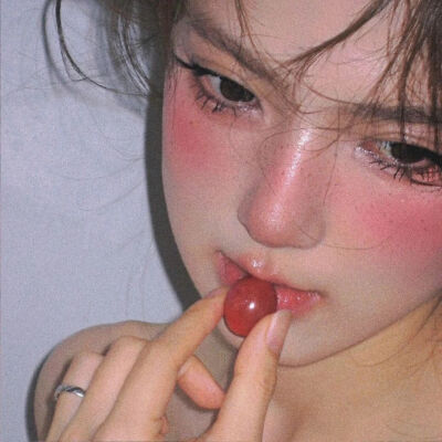 女头