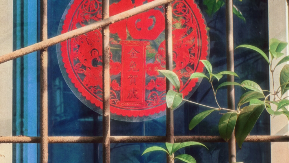 千禧年·年代·素材.橙光
禁二传，可二改
使用请标注:莫小言
礼貌拿图
侵删（原图来源网络）