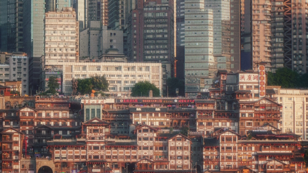 千禧年·年代·素材.橙光
禁二传，可二改
使用请标注:莫小言
礼貌拿图
侵删（原图来源网络）