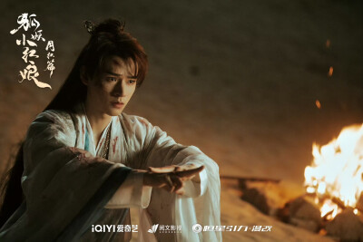 狐妖小红娘月红篇
涂山红红/杨幂 东方月初/龚俊
涂山雅雅/郭晓婷 傲来国三少/魏哲鸣
石姬/温峥嵘 布泰/祝绪丹
石宽/杨仕泽 金人凤/黄志玮
付澄/洪潇