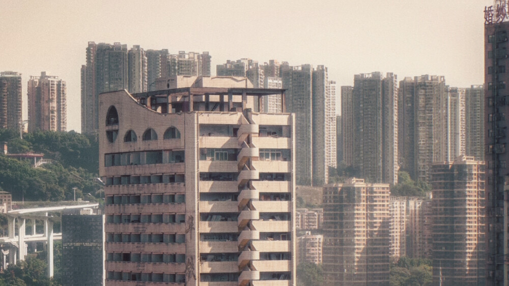 千禧年·年代·素材.橙光
禁二传，可二改
使用请标注:莫小言
礼貌拿图
侵删（原图来源网络）